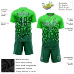 Green Grass Custom Jersey Uniform Grün-Weiß Sublimation Fußball Green Grass Custom Jersey Uniform Grün-Weiß Sublimation Fußball