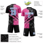 Benutzerdefinierte Sublimation Scratch Hellblau Graffiti Schwarz-Rosa Muster Fußball Jersey Uniform Benutzerdefinierte Sublimation Scratch Hellblau Graffiti Schwarz-Rosa Muster Fußball Jersey Uniform
